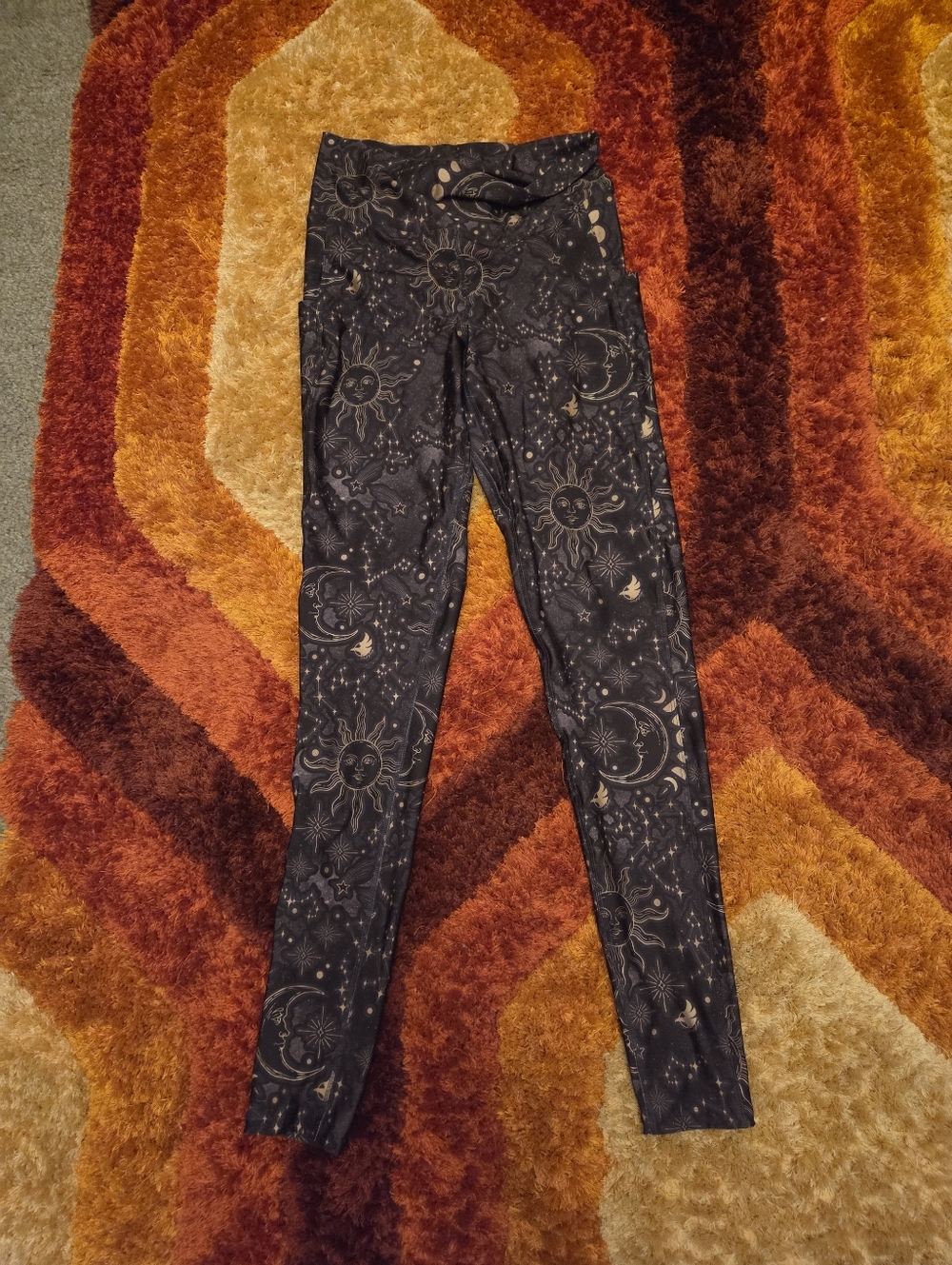 Eagle Rock Werkshop Celestial Print High-Waist Leggings - Charcoal Gray